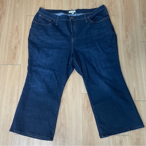 Madewell Denim - Madewell Curvy Cali Demi-Boot Jeans | 26W | Denim